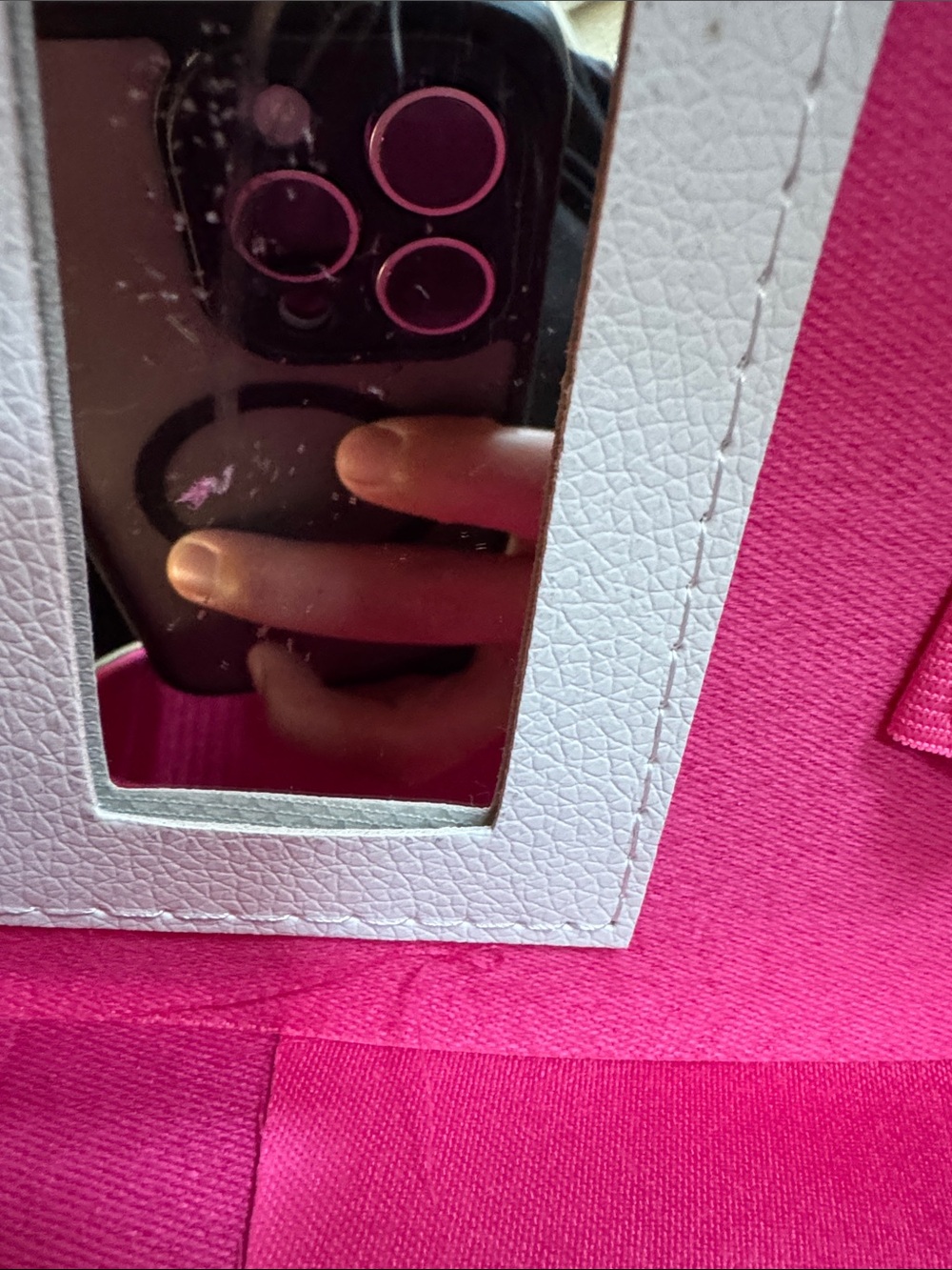 Betty Boop Black & Pink Paris Cosmetic Train Case - Picture 12 of 12